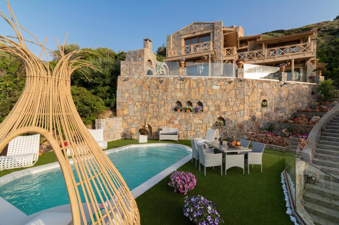 Felini Palace Agia Pelagia Exterior foto